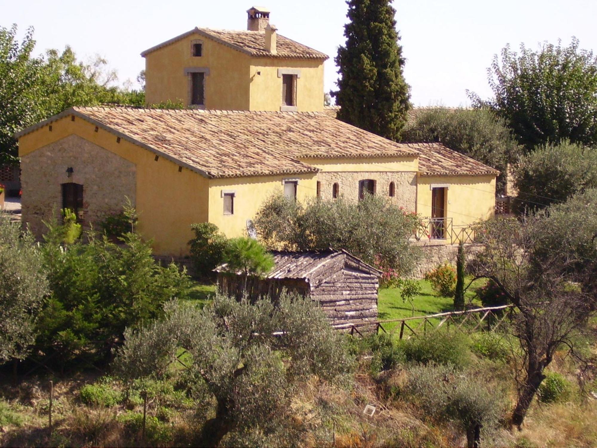 Azienda Agrituristica Biologica Il Querceto Santa Severina Eksteriør billede