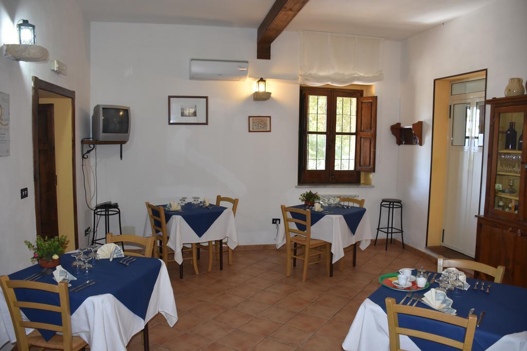 Azienda Agrituristica Biologica Il Querceto Santa Severina Eksteriør billede